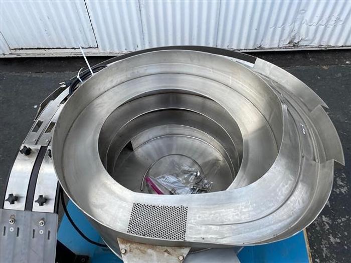 Used APPLICATION ENG'G. SURGE HOPPER