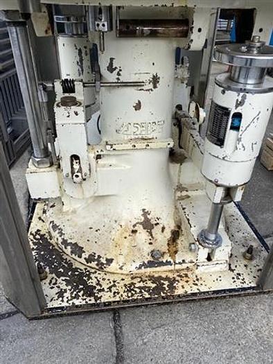 Used Adept 35 station Tablet Press