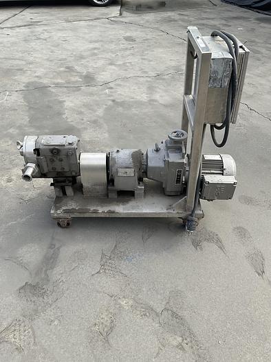 Refurbished Waukesha Cherry Burrell Pump Model 30