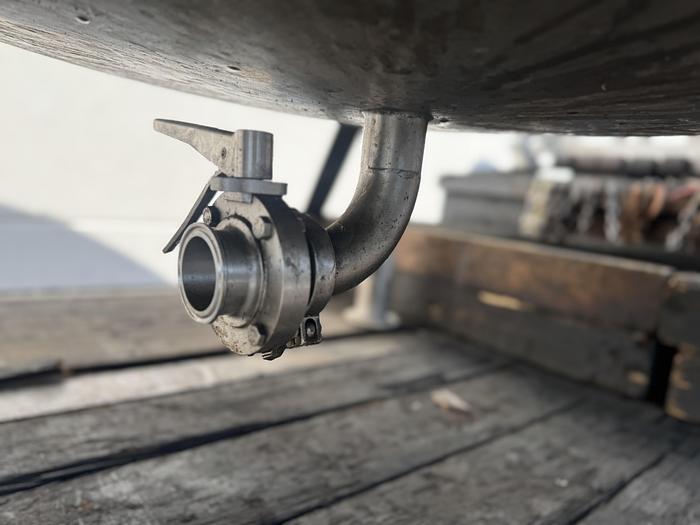 Used Tank, 1,300 Gallon, 316 Stainless Steel, Dish Bottom, JV Northwest