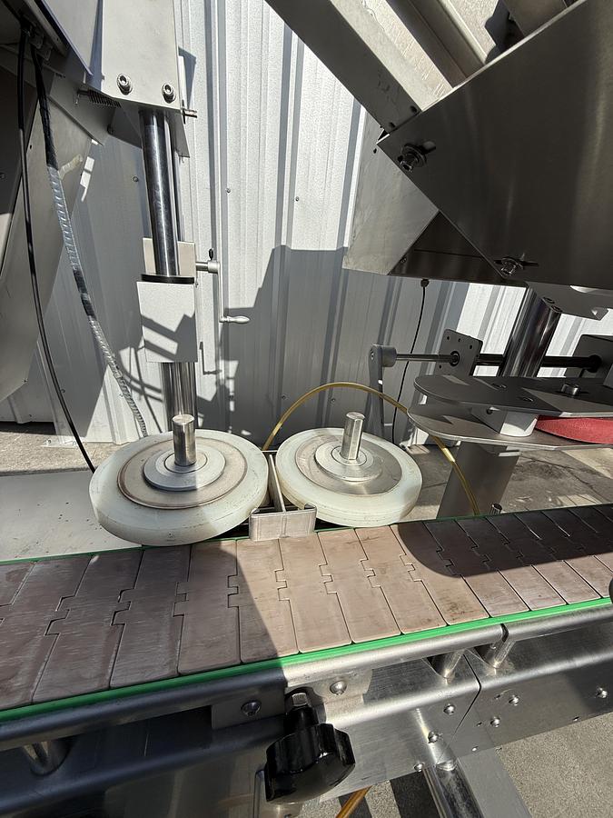 Used Capper with Cap Elevator