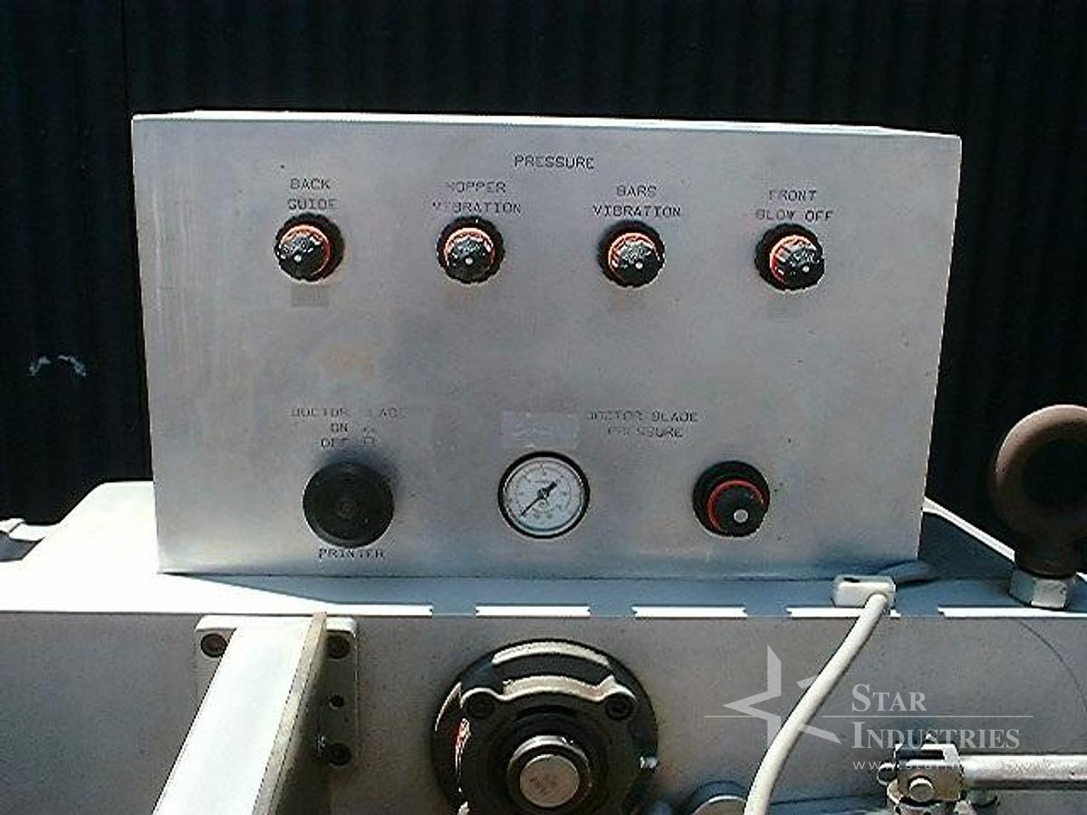Used AMSCO MODEL 2011 AUTOCLAVE