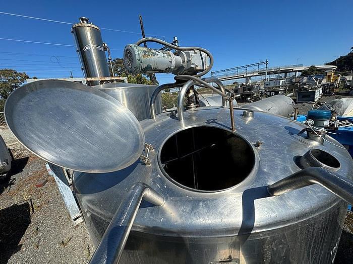 Used Tank, 1,000 Gallon, S/st, Jkt, DCI, Scrape Agit, CB/DT