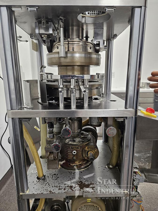 Used Bi Layer Press