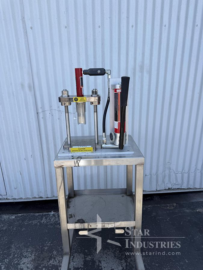 Used Globe Pharma Compaction Machine - Single Punch