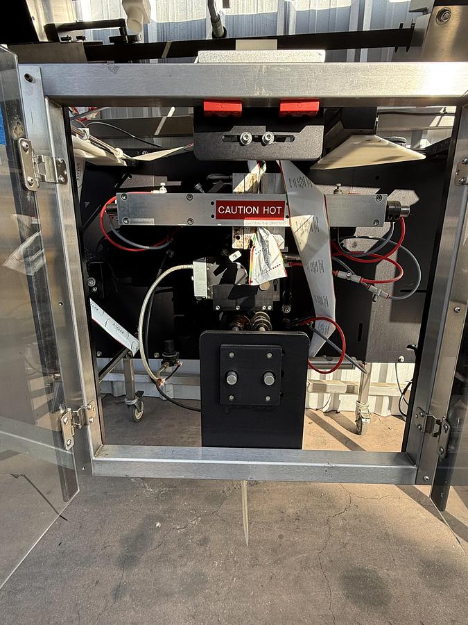 Used GO PACKER 1000 with FEEDER