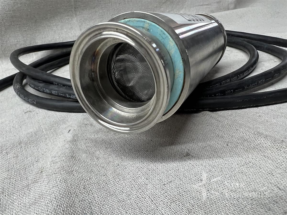 Used Papailias Lamp for Damp Conditions