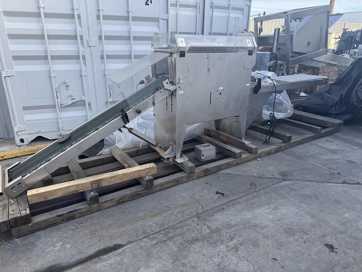 Used Box Taper with Conveyor