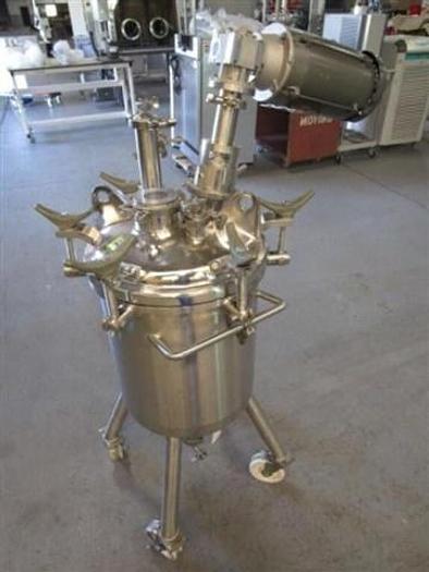 Used 50 liter Precision Pressure Vessal w/ Agitator