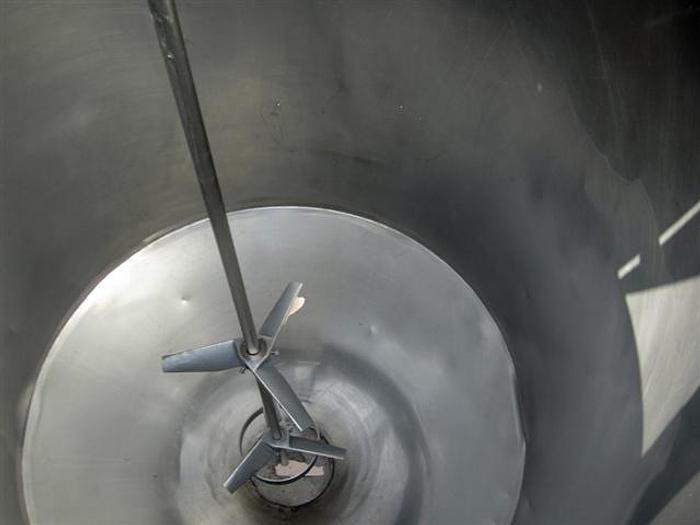Used 180 gallon s.s. Tank w/ Pneumatic Mixer