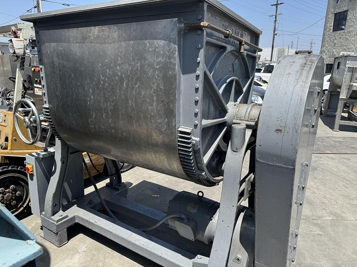 Used approx. 20 c.f. J.H. Day S.S. Sigma-like Mixer, water jacket, tilt discharge