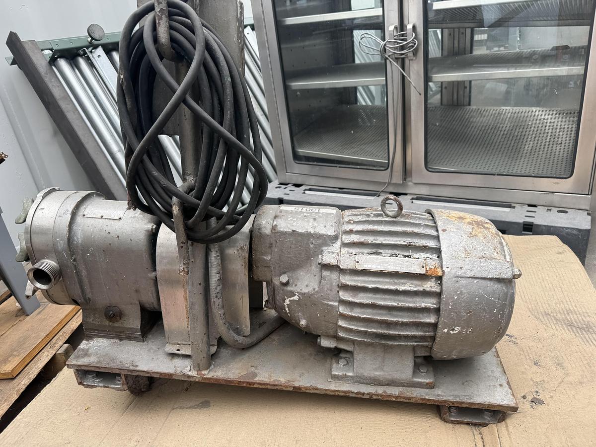 Used 2 h.p. Pump