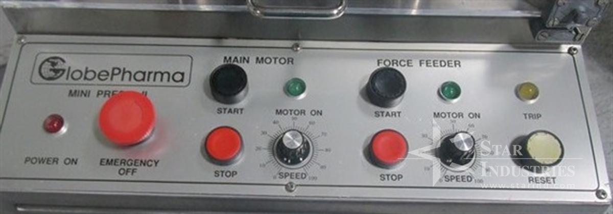 Used GLOBEPHARMA MINIPRESS, 10 STATION