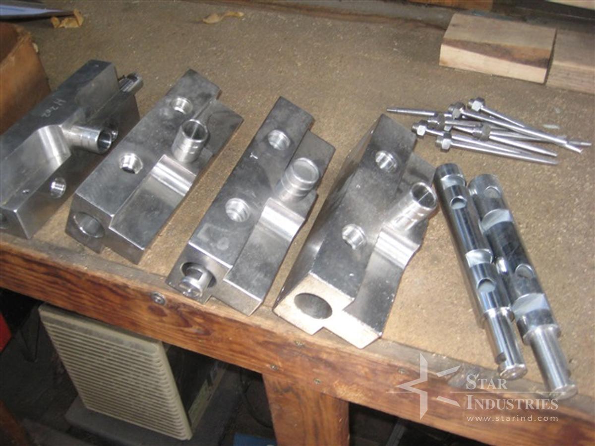 Used COZZOLI PISTON FILLER MODEL 840 CHANGE PARTS