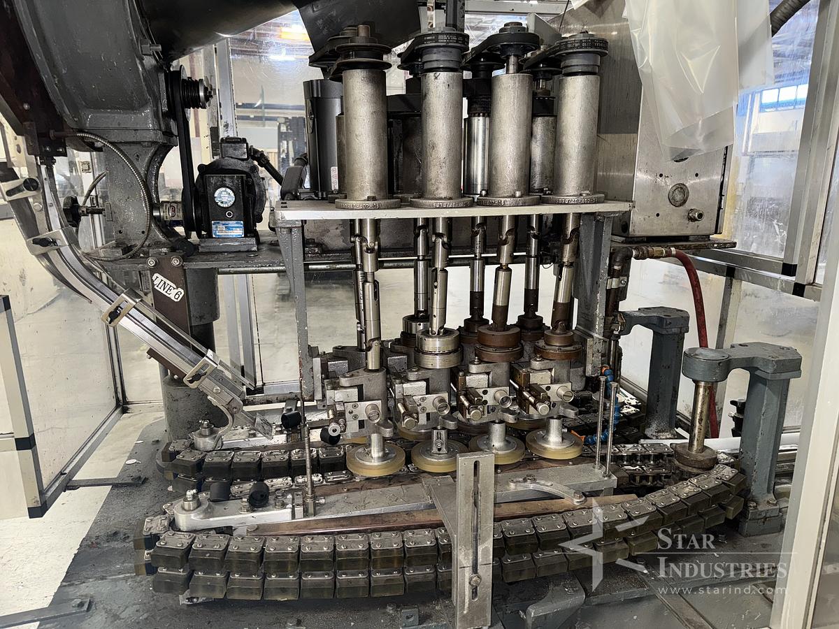 Used 4 Spindle Capper w/Hopper