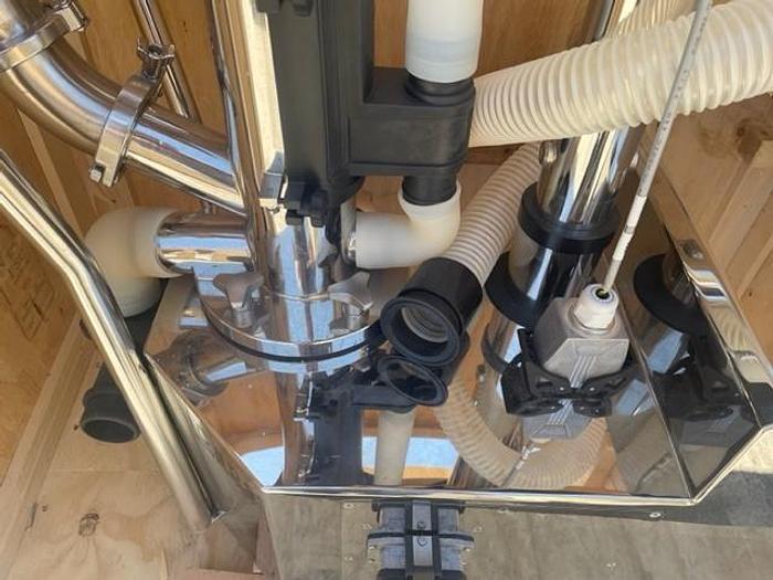 Used Pharma Technologies Vertical 5 Model iCaps 1400 CE ECE DT Capsule Polisher w/ Metal Check