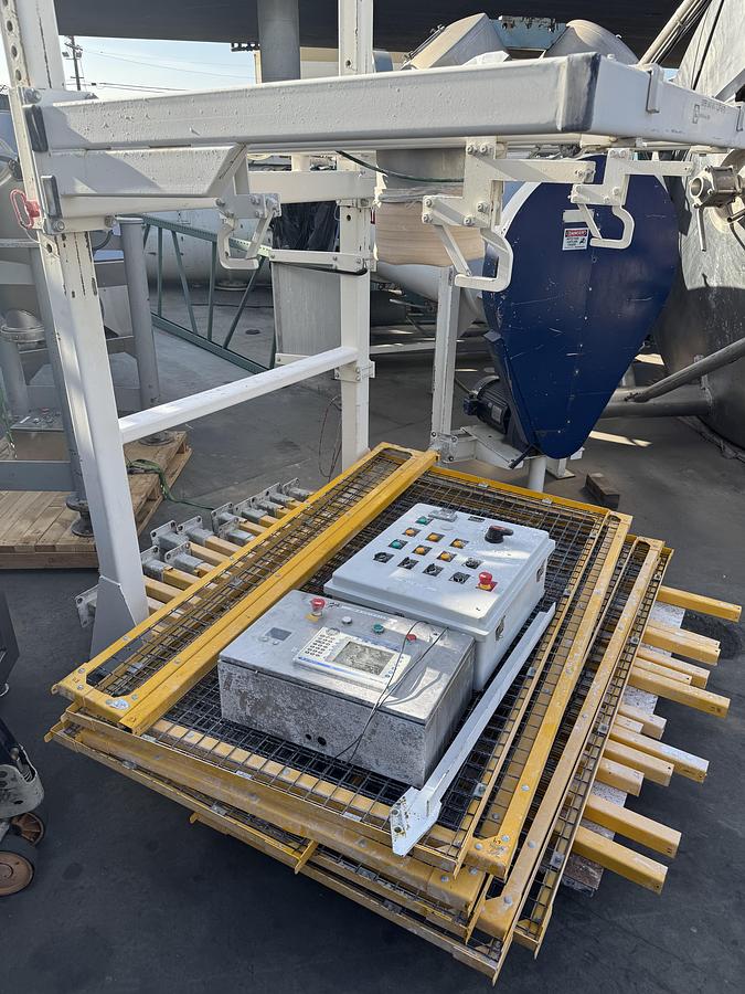 Used Techpak Bag Filler