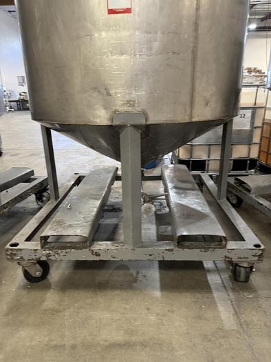 Used Tank, 750 Gallon, Stainless Steel, Cone Bottom, #5991023