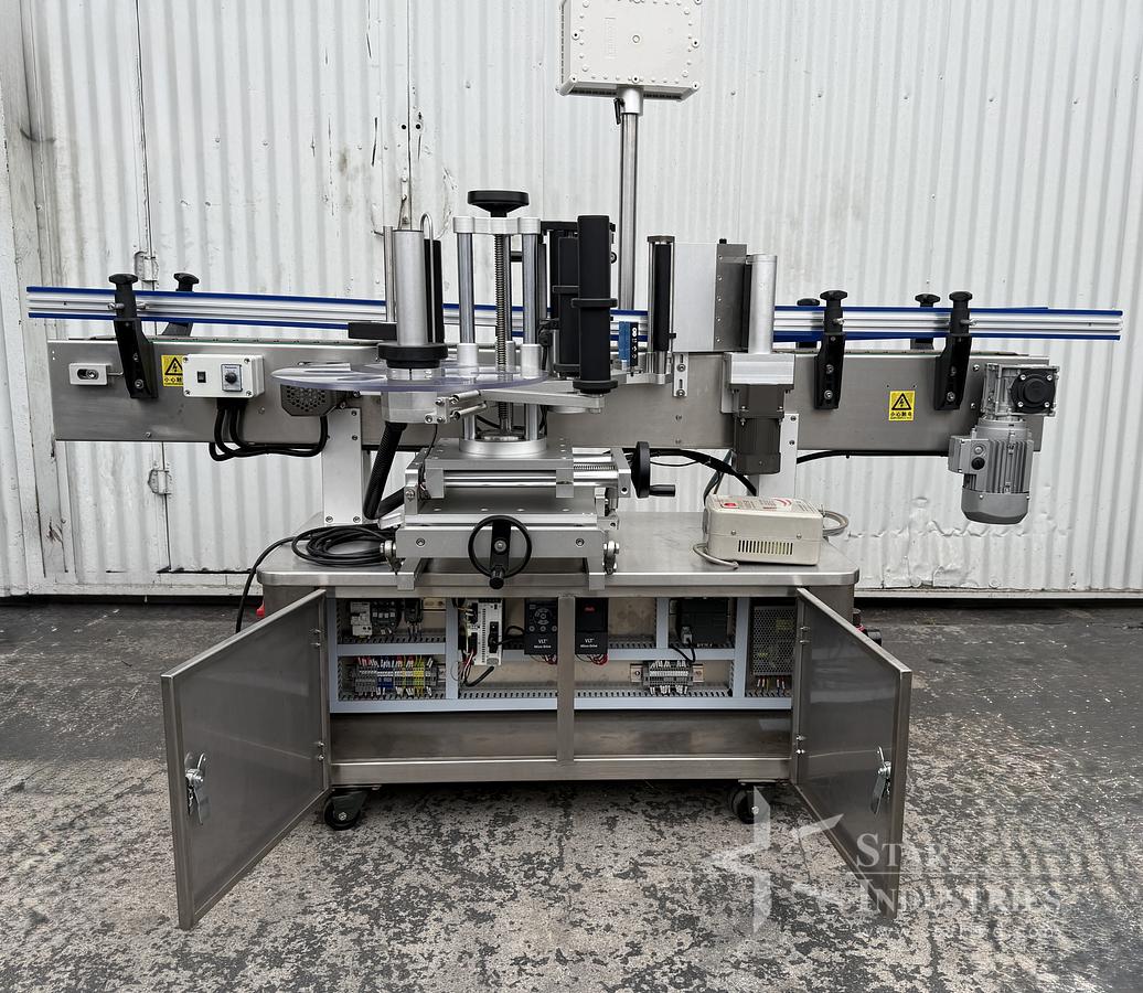 Used CAWON Labeling Machine - Round Bottles