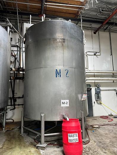 Used Tank, 6,000 Gallon, 316 Stainless Steel, Agitated, Dish Bottom, Legs