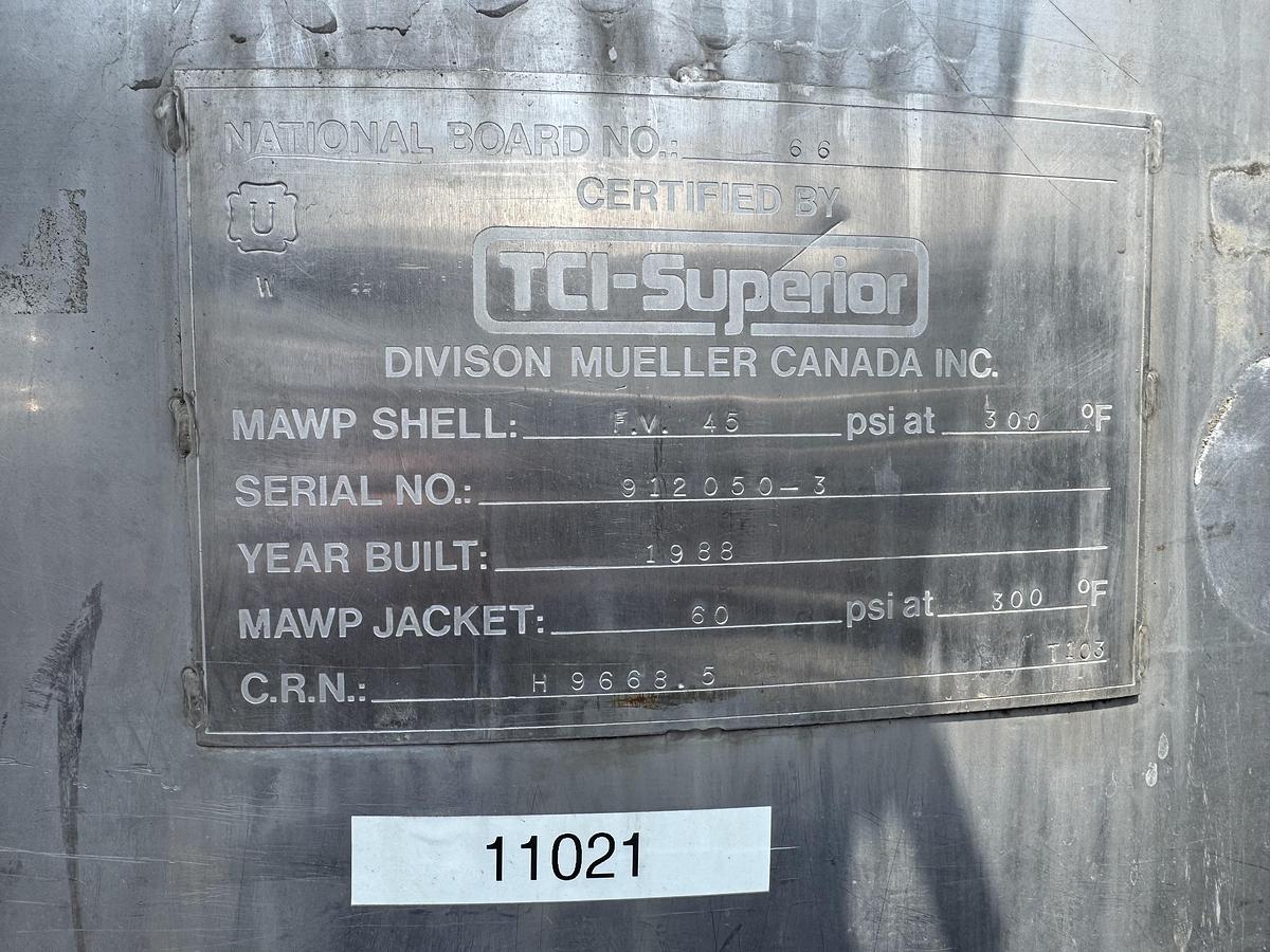 Used 300 gallon Mueller Jacketed Tank w/ Mixer