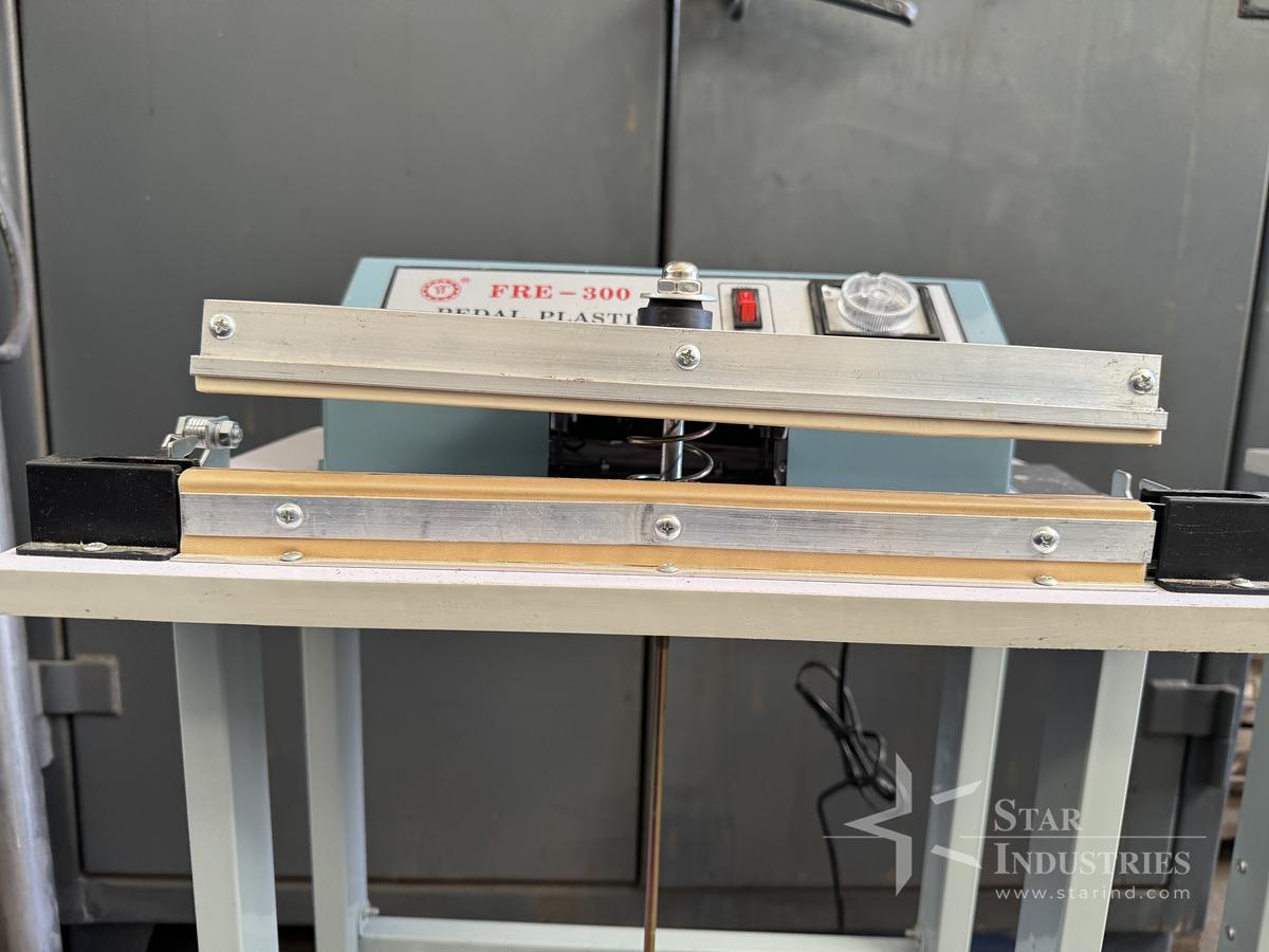 Used FRE-300 PEDAL PLASTIC SEALING MACHINE