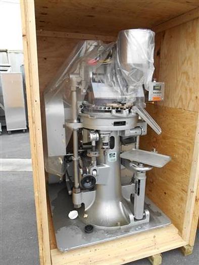 Used Natoli 45 station 'BB' NP-100 Rotary Tablet Press