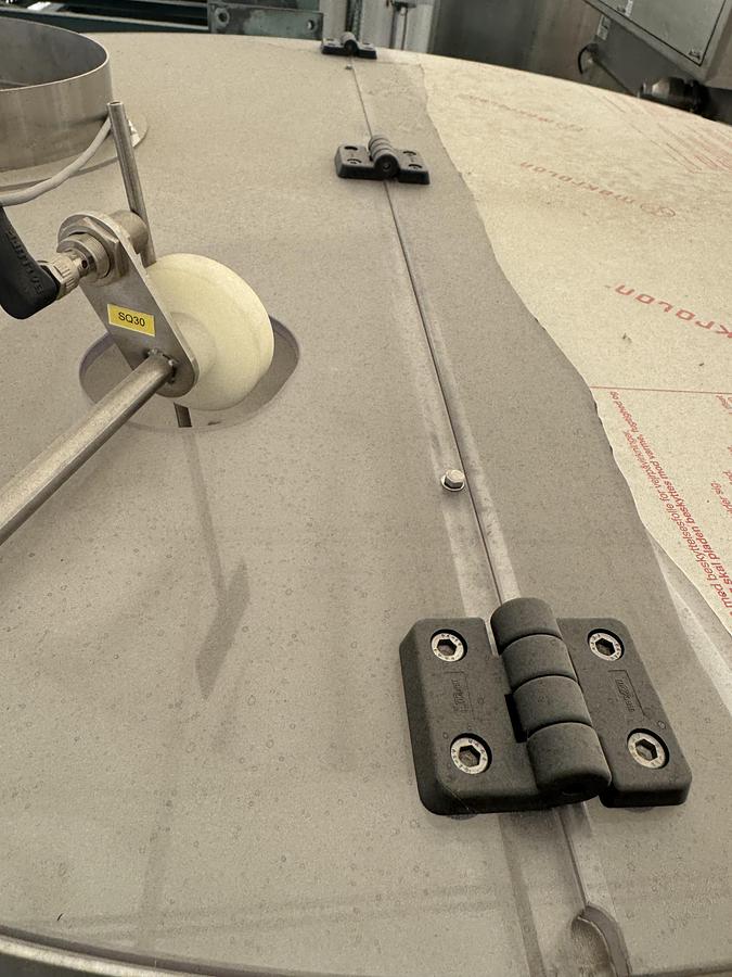 Used Arol Capper with Hopper and Elevator