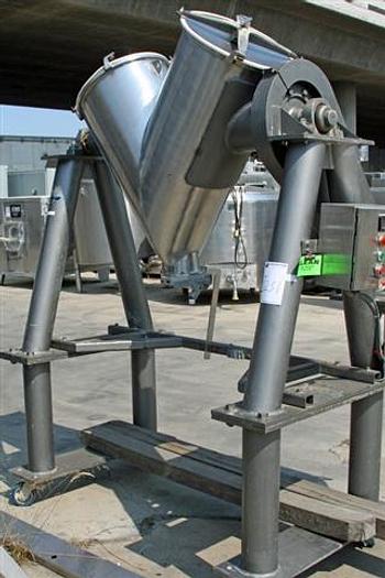 Used Patterson-Kelley 5 c.f. Cross-flow V-blender