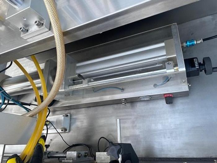 Used AlphaPack 6 Piston Liquid Filler