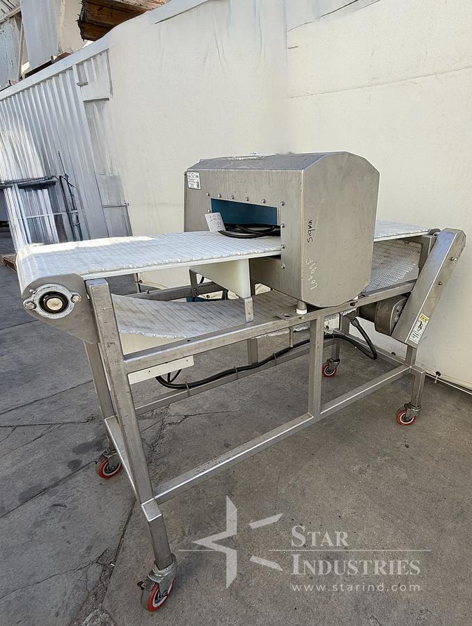 Used Loma Systems IQ3 Metal Detector