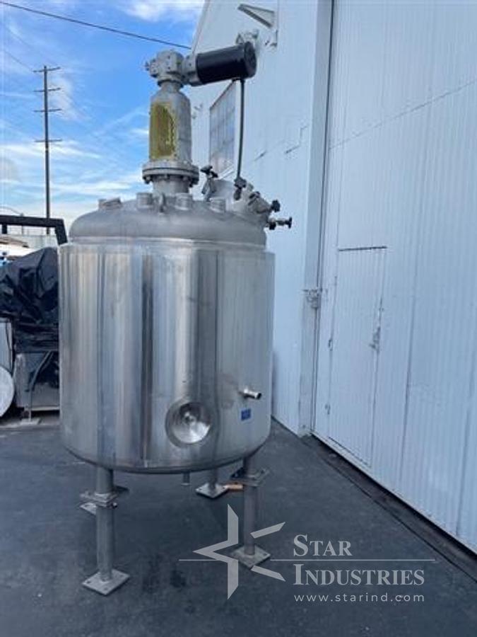 Used GEMCO 50 C.F. VEE-BLENDER