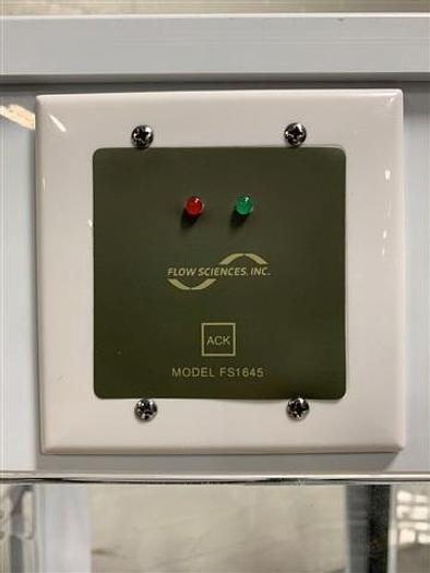 Used Flow Sciences Isolator