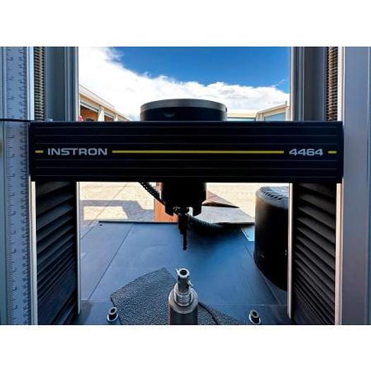Used Intron 4464 Tensile Tester