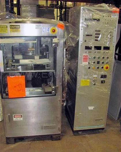 Used Kikusui Libra 836 KAWCZ 36 st. B-tooled Tablet Press