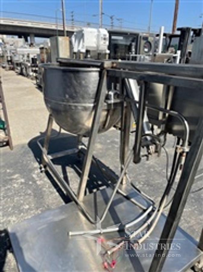 Used 100 gallon s.s. tilting Kettle w/ Scrape Agitator