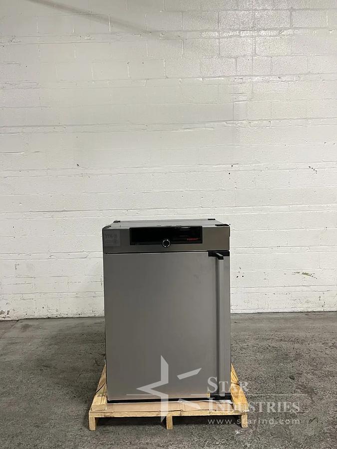 Used Memmert incubator, type UF260 plus, 1800 W