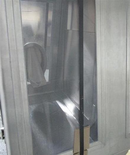 Used La Calhene Isolator Glove Box