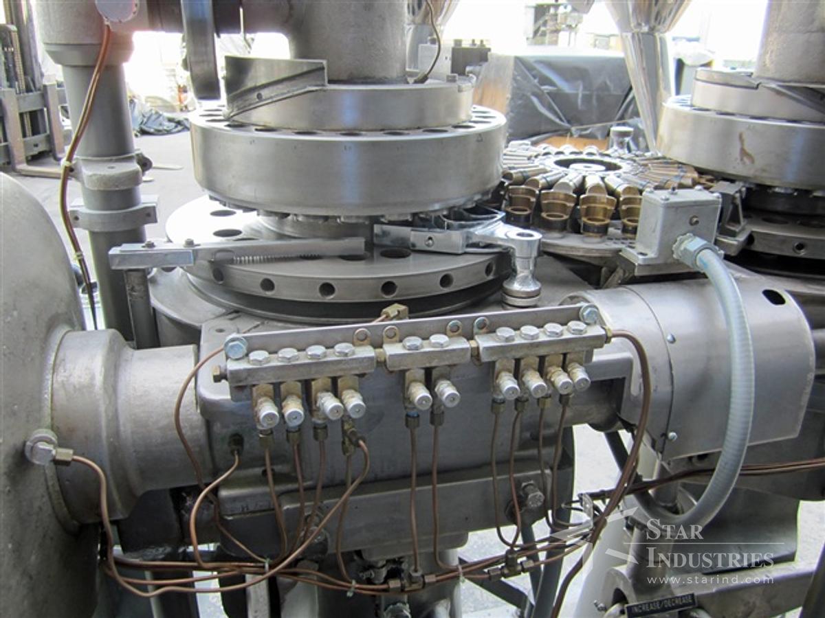 Used Manesty DryCota 900, 23 stationnTablet Press