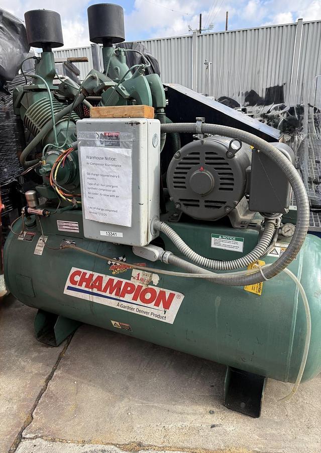 Used Compressor, Commercial, Champion Pneumatic, 25HP