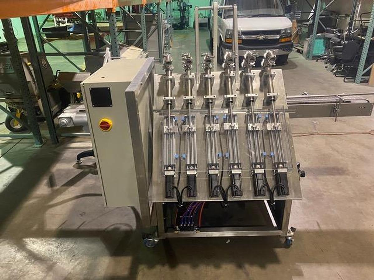 Used Filler, Accutek AVF 6-8 Filling System