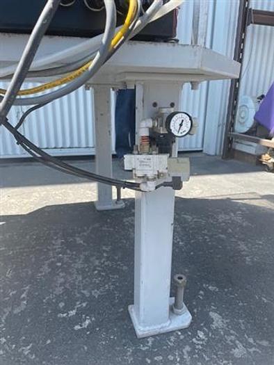 Used Cap Feeder