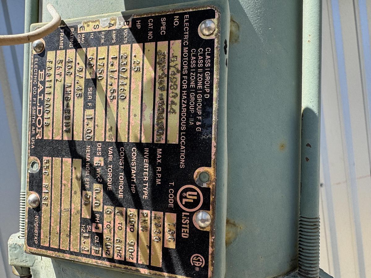 Used 30 gallon Lee Reactor w/ Lightnin Mixer