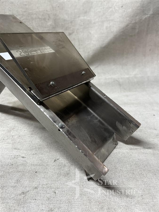 Used Capsule/Tablet Ejection Chute