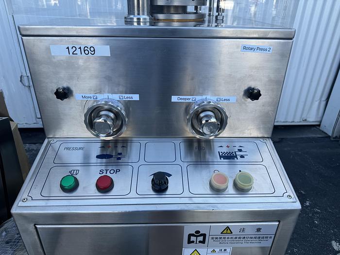 Used Tablet Rotary Press ZP10B, 9 Station