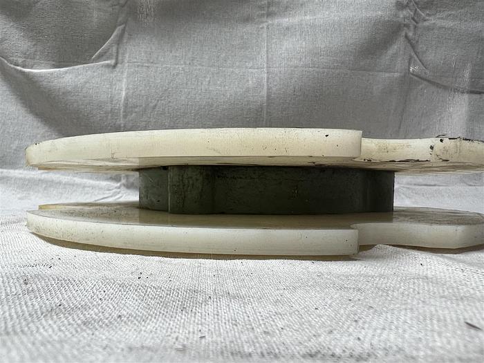 Used Tube Holder Plastic Monoblock Drive