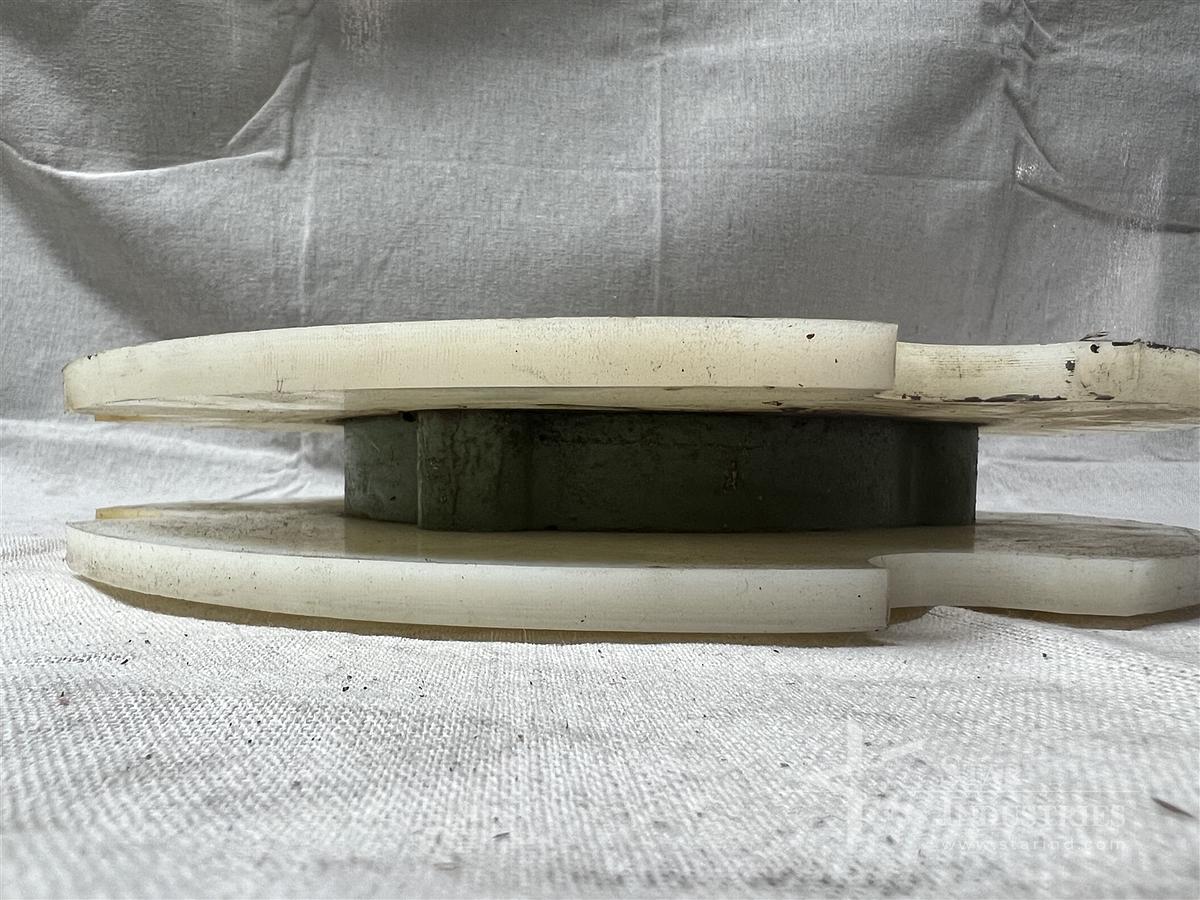 Used Tube Holder Plastic Monoblock Drive