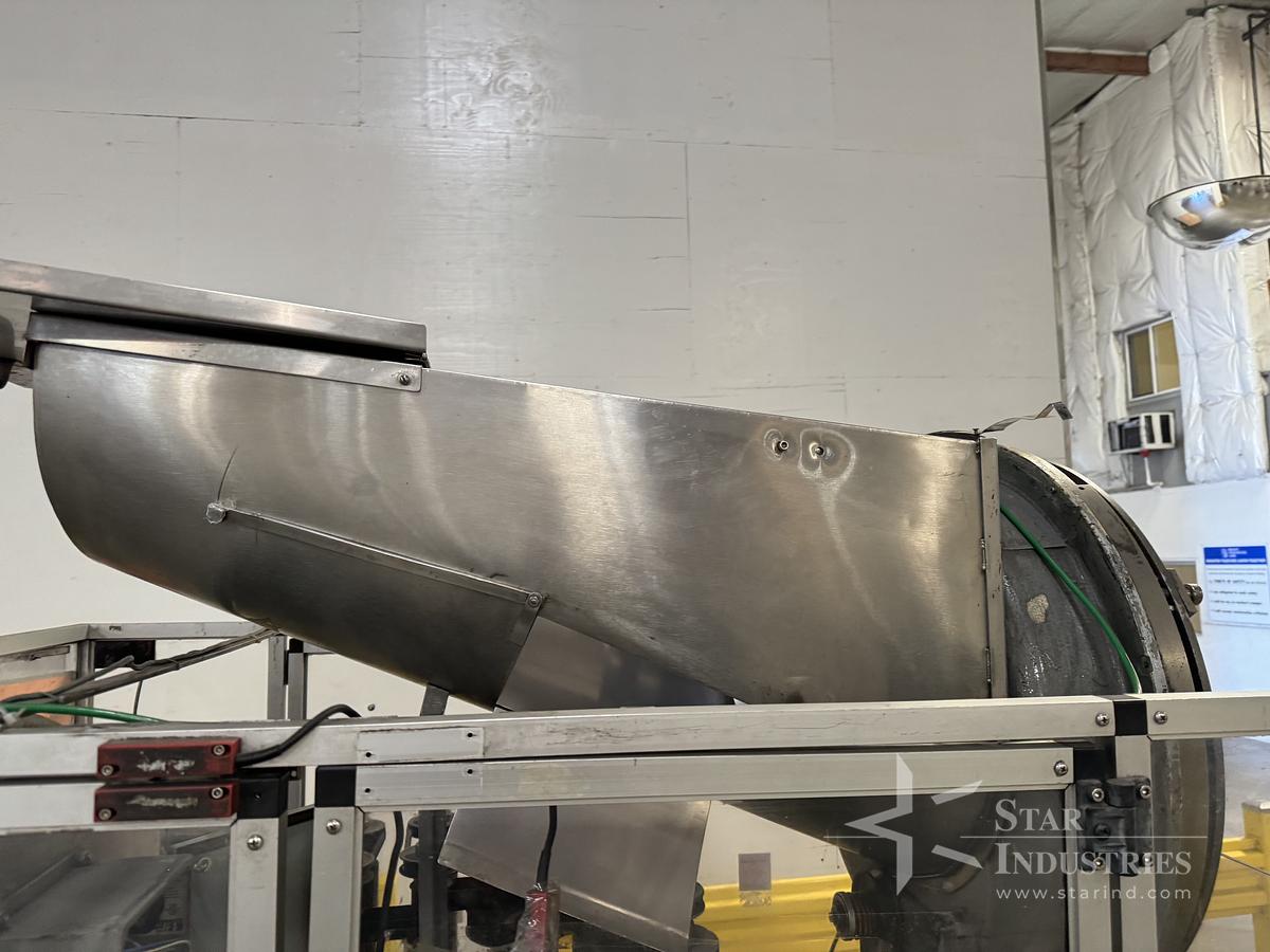 Used 4 Spindle Capper w/Hopper