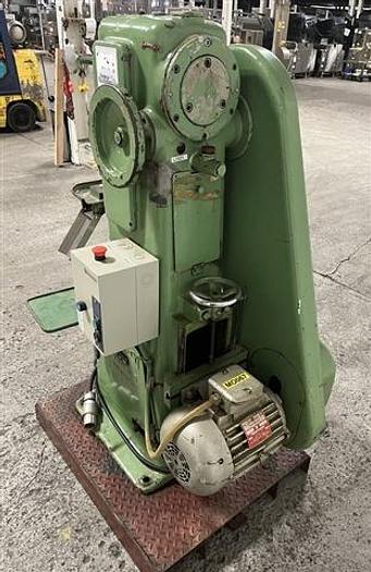 Used Manesty F3 Single-punch Tablet Press