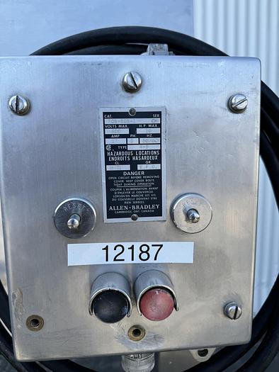 Used Quadro Model 196-S variable speed Comil